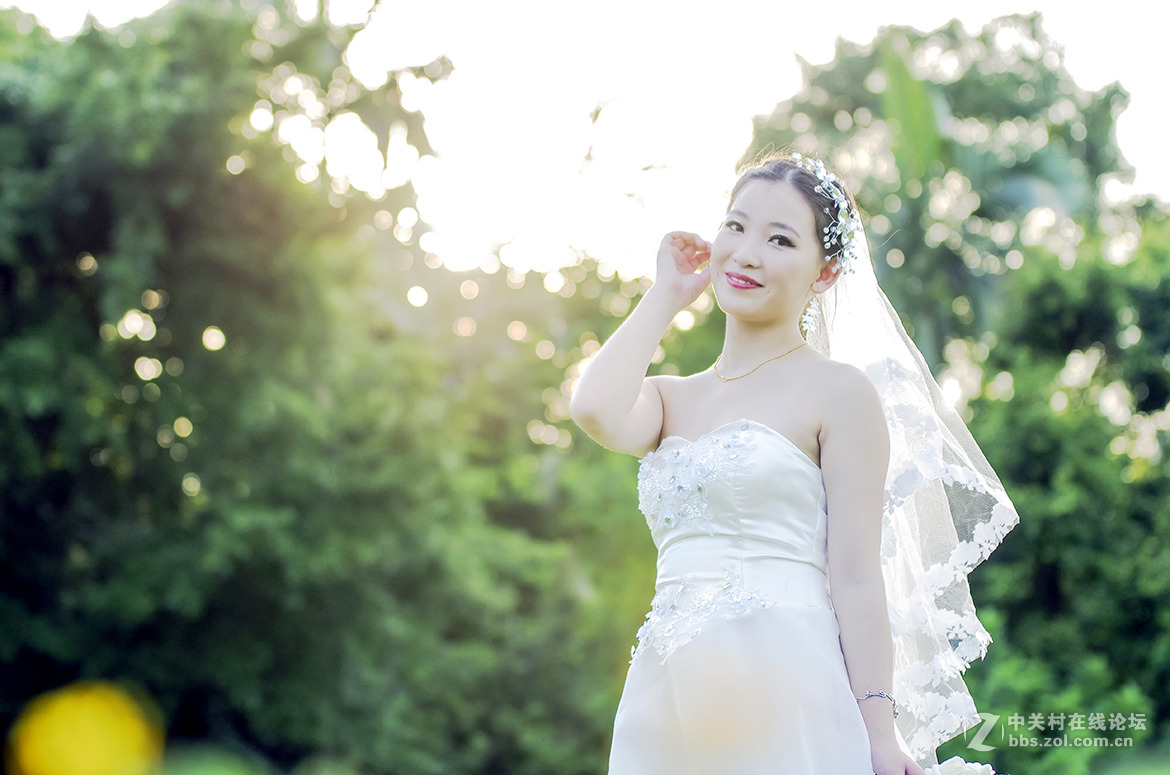 美女单人唯美婚纱照