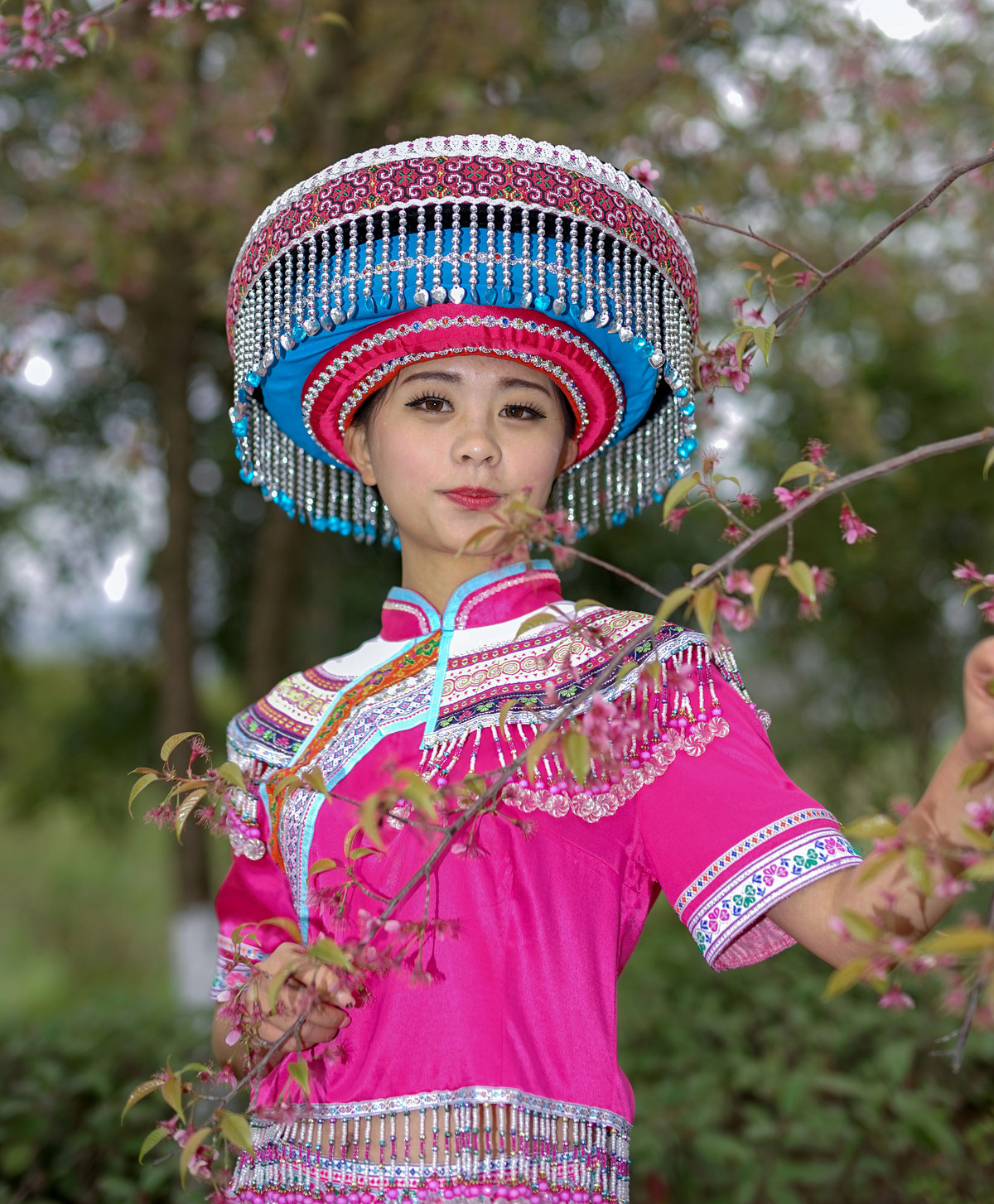 云南拍照额饰茉莉公主异域风情沙漠写真额头链西双版纳旅游配饰-阿里巴巴