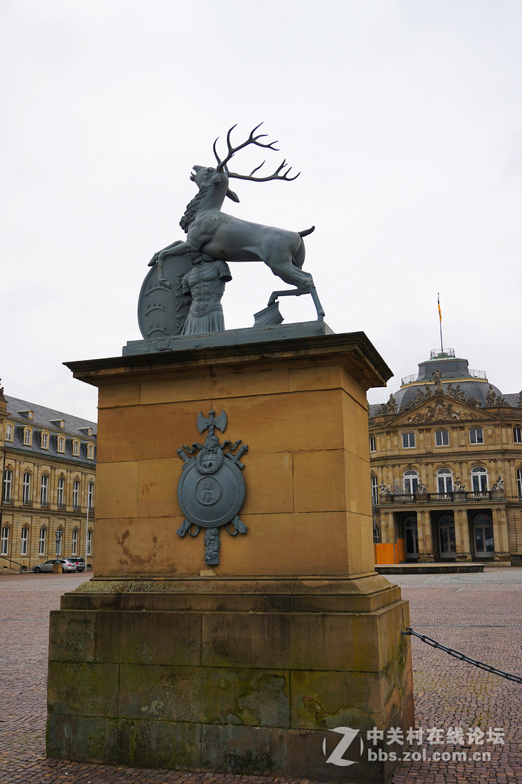 斯图加特街景及皇宫