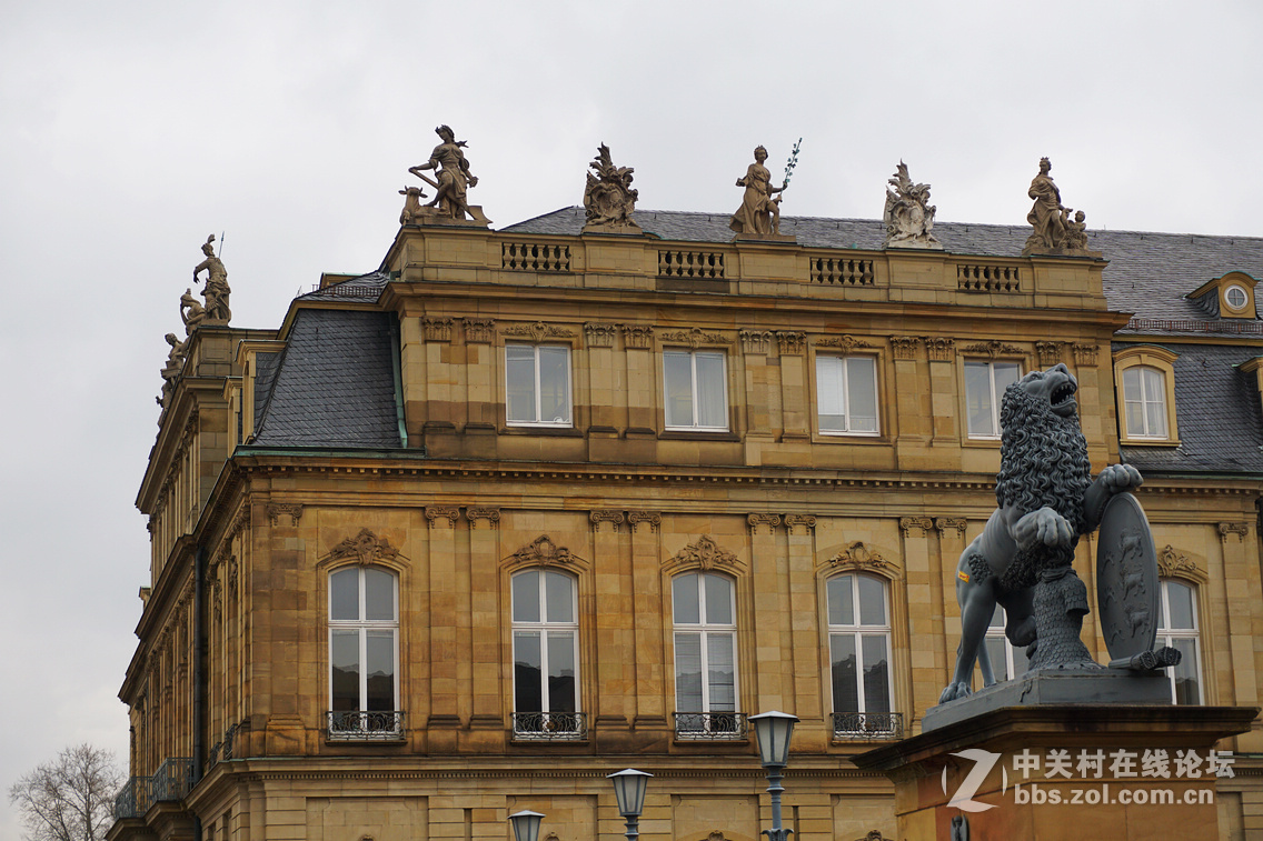 斯图加特街景及皇宫