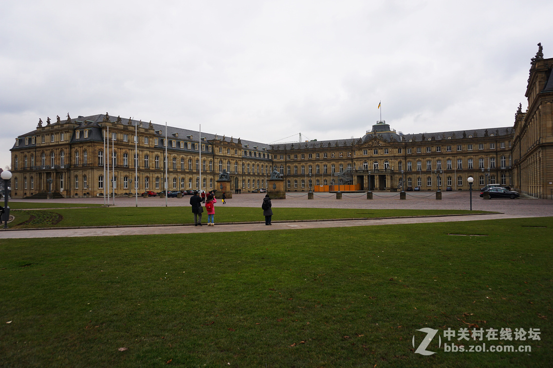 斯图加特街景及皇宫