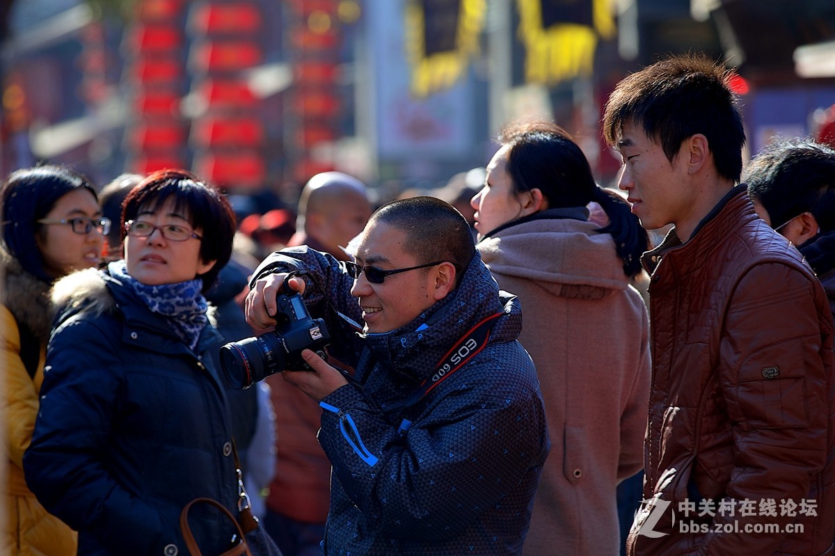 #喜羊羊中国年民俗摄影大赛#——为过年忙碌的人们