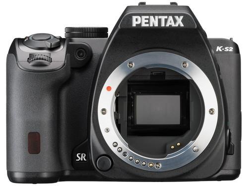 具备高端机性能的世界最小注1的防尘防滴可换镜头数码相机「PENTAX K-S2」新上市