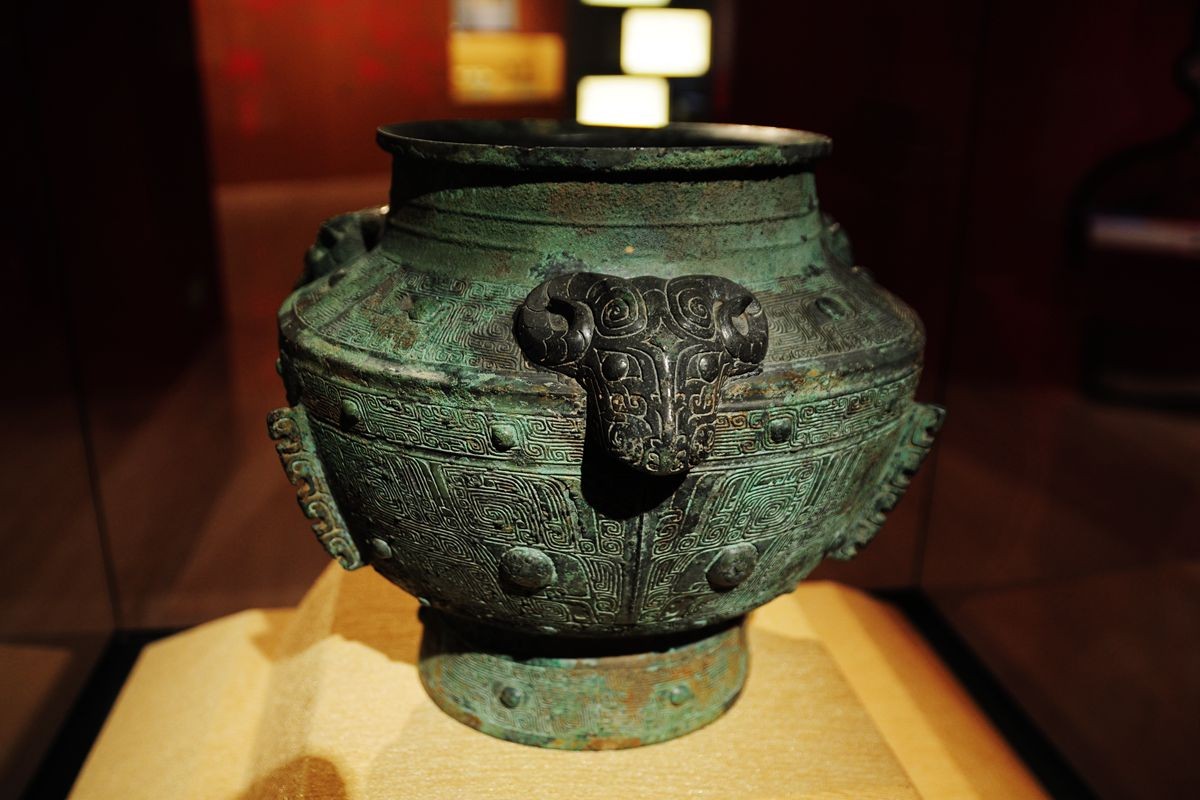 【 吉  祥  如  意 】