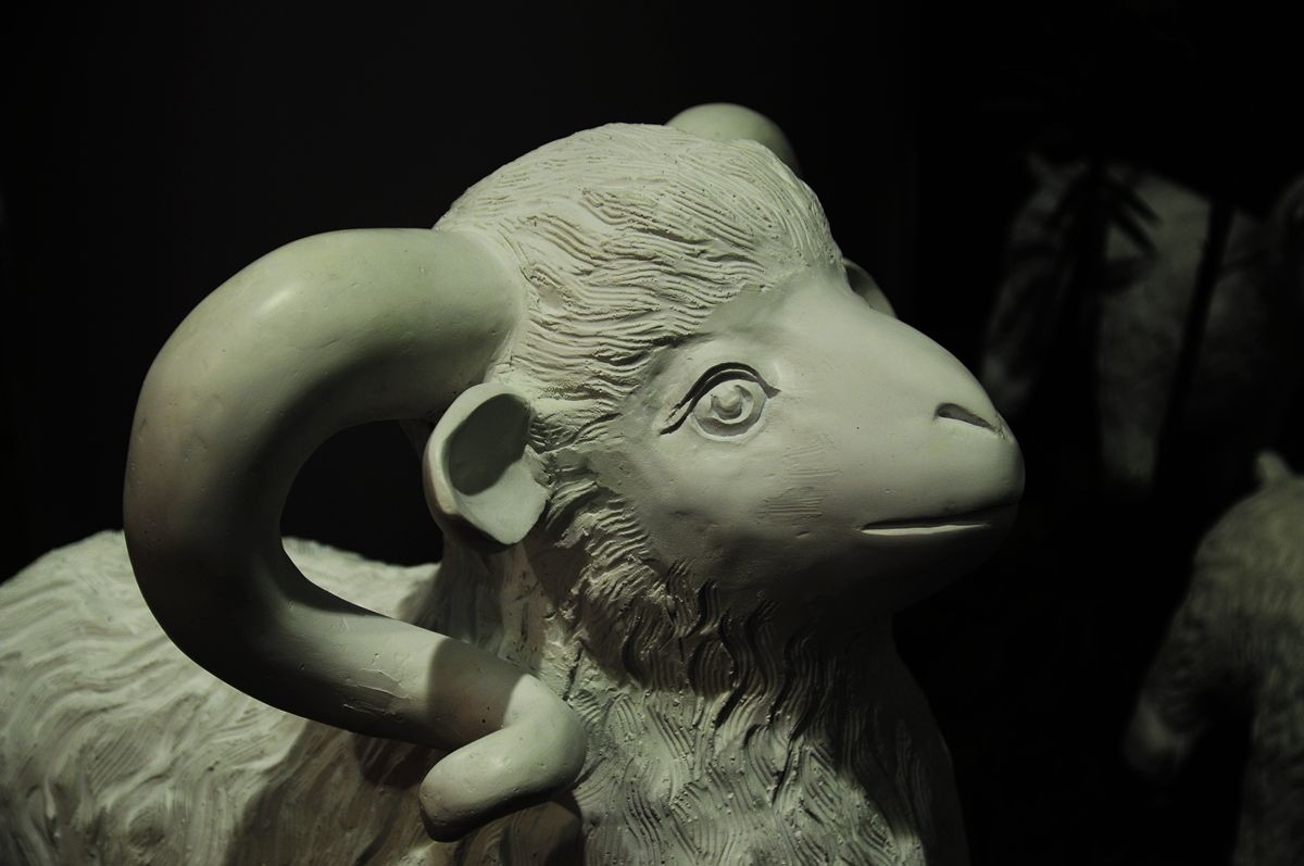 【 吉  祥  如  意 】