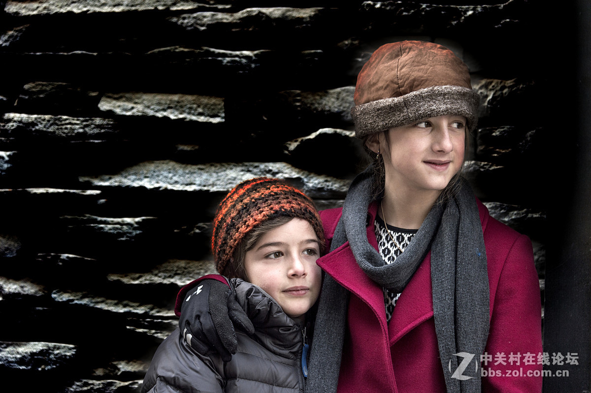 #尼康人物类作品赏析#第1期《星期六的抓拍》（老阿推荐）