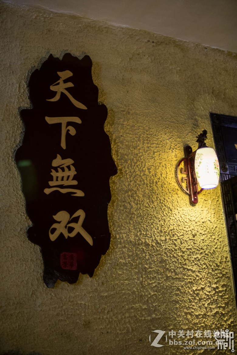 35mm  0.95大光圈4000元入手一星期，不适合自己，3000多出掉