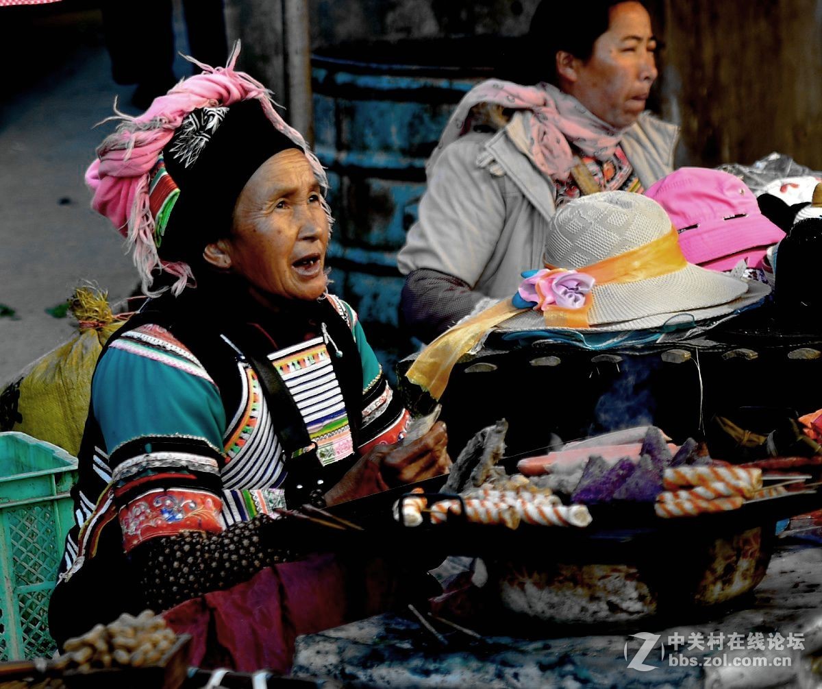 #尼康纪实类作品赏析#第3期《纯朴——云南红河妇女儿童人像速写》