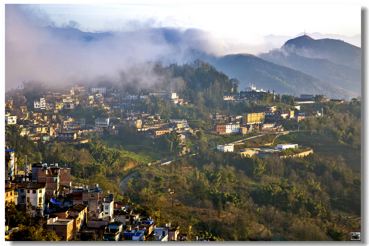 云南元阳老县城一一新街镇的随拍