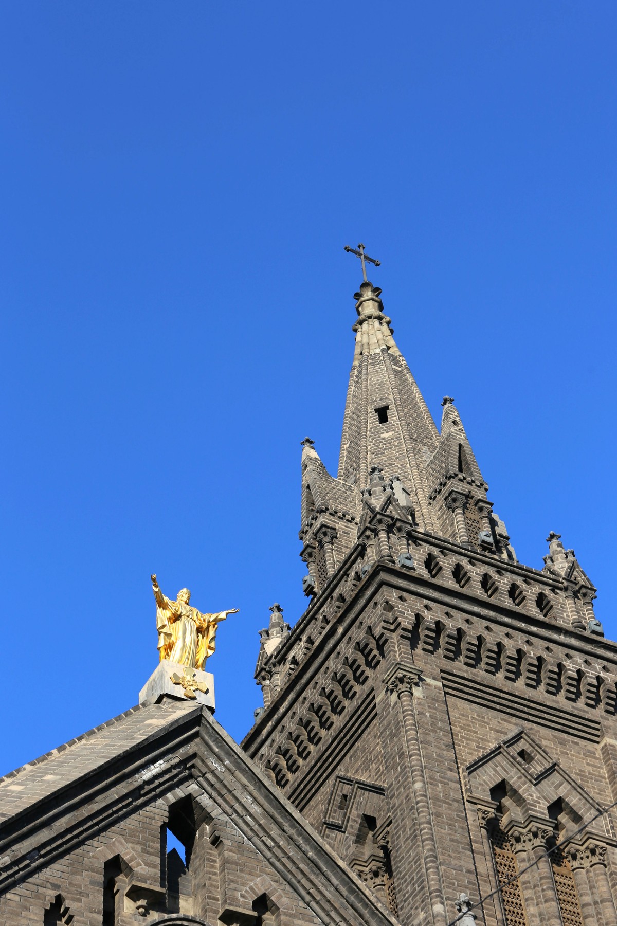 沈阳天主教堂景沈阳小南天主教堂冬日照2015130日