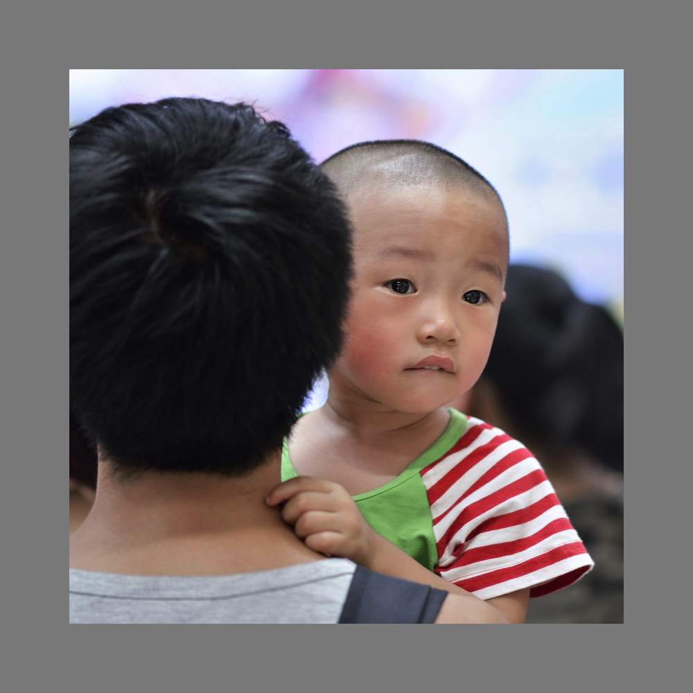 #尼康纪实类作品赏析#第6期《游走在城市的大街小巷》