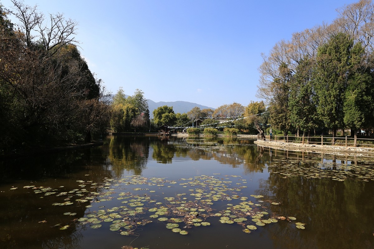 昆明民族村风光（2）