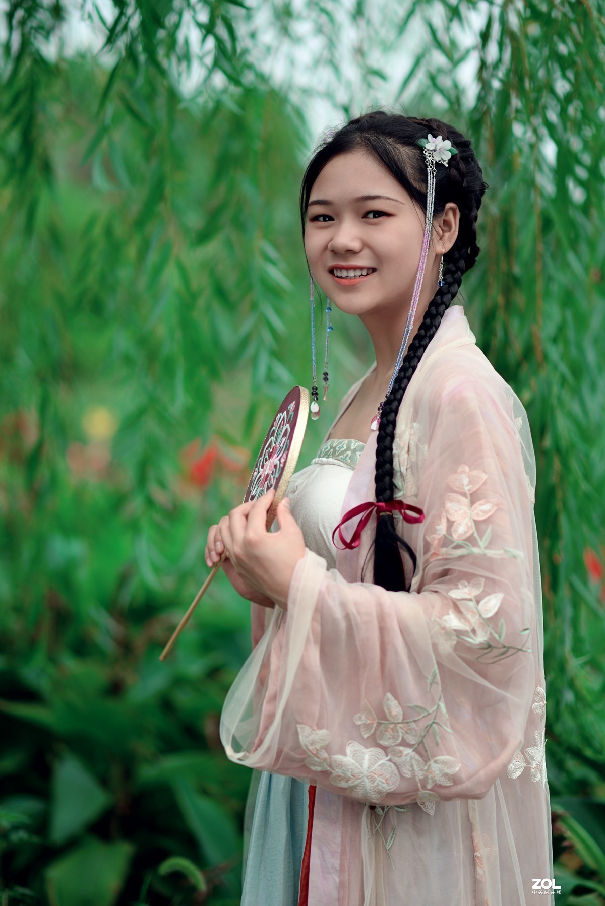 拍了次汉服