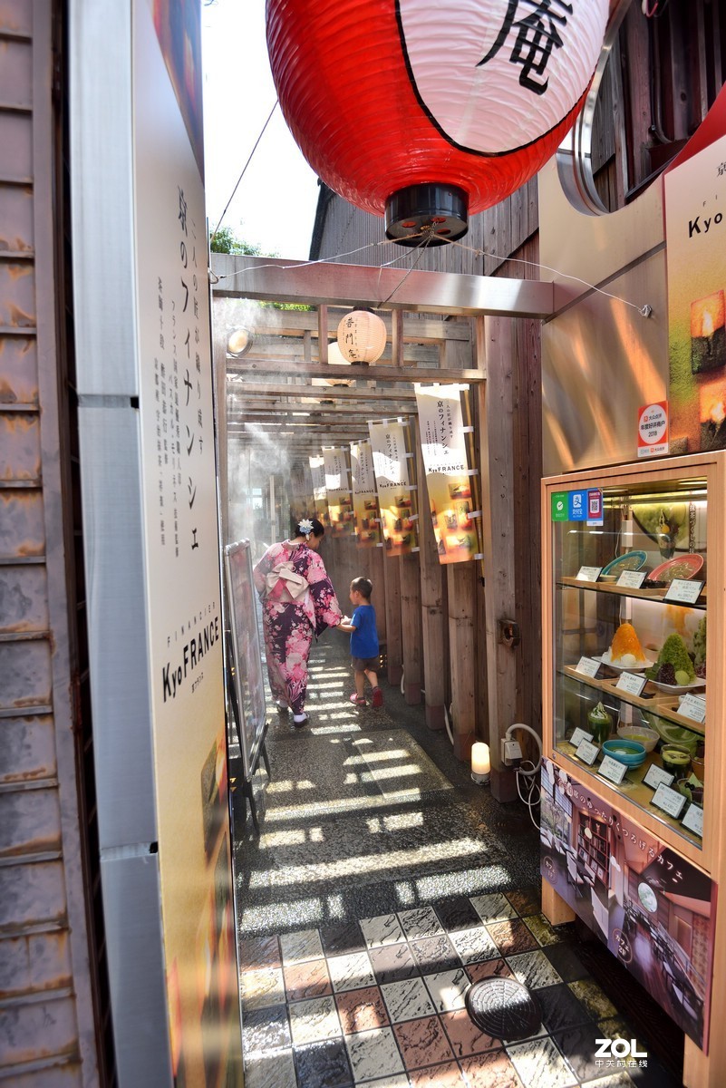 日本京都清水寺街的三年坂二年坂