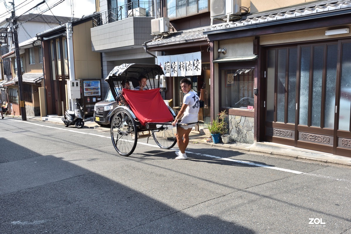 日本京都清水寺街的三年坂二年坂