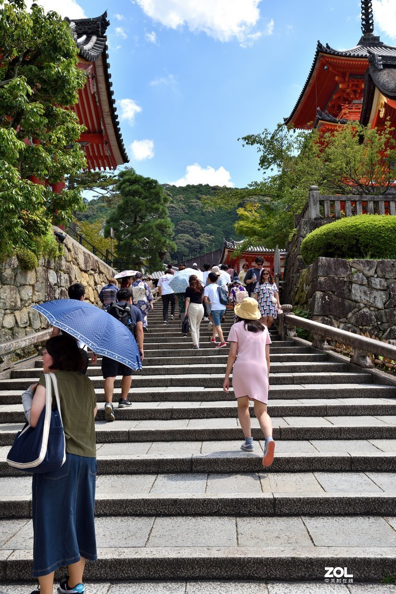 日本京都清水寺街的三年坂二年坂