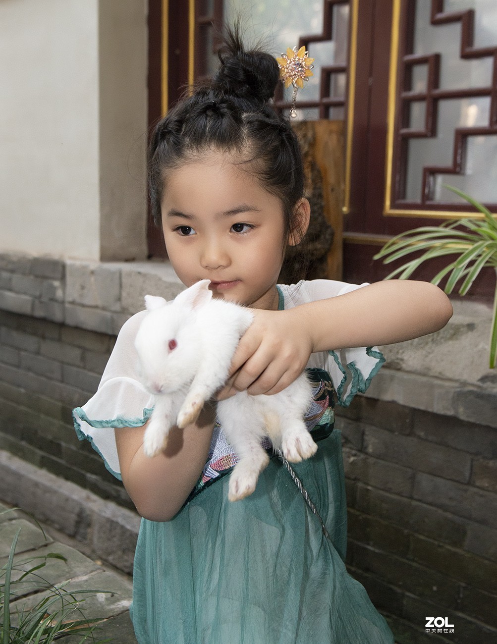 摄影故事片《嫦娥奔月》