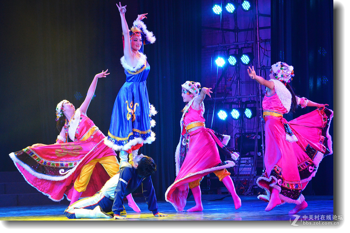 #尼康舞台类作品赏析#【舞台舞蹈抓拍】 （老阿推荐）