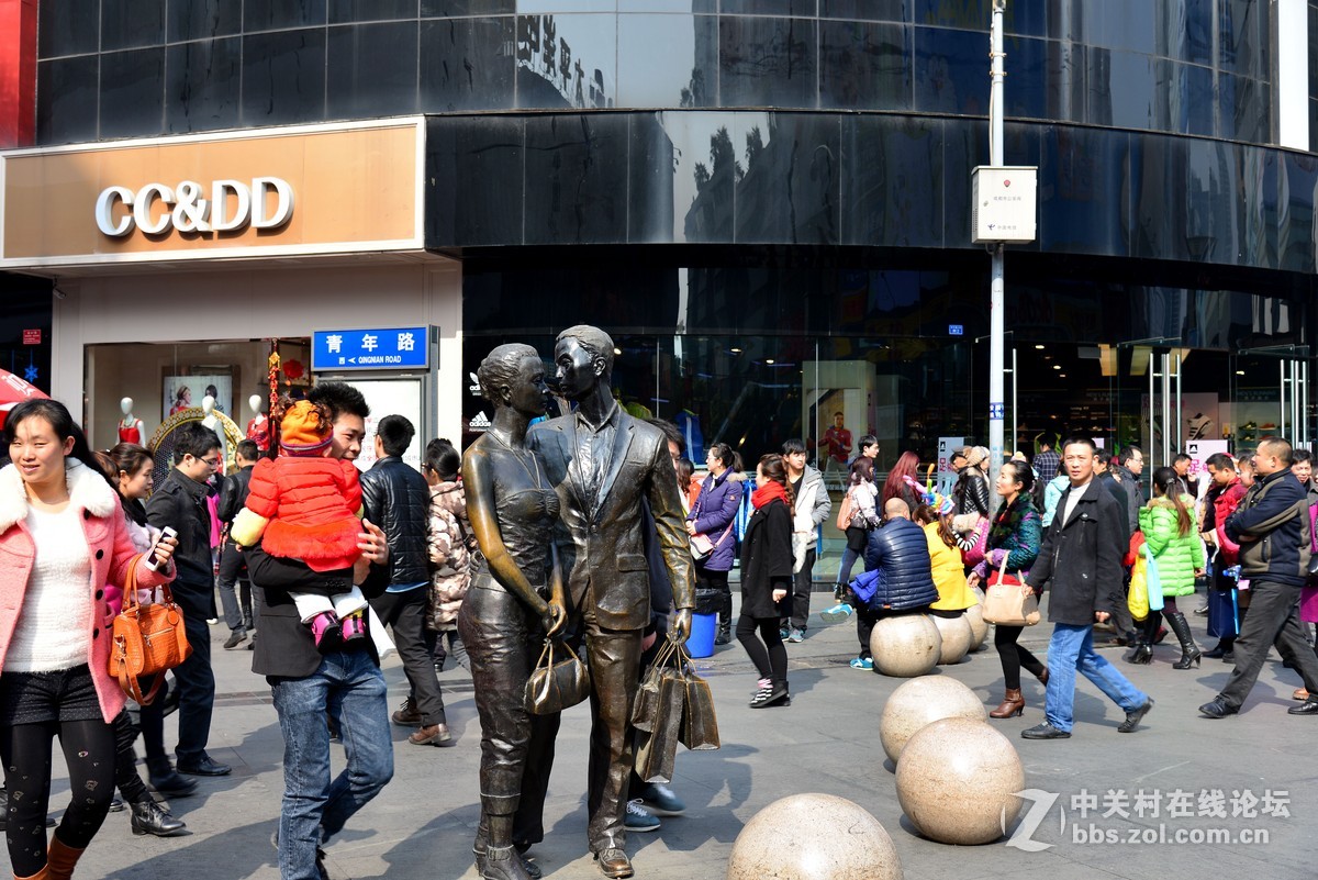 今天到服务部清洗及保养后，随拍了几张。