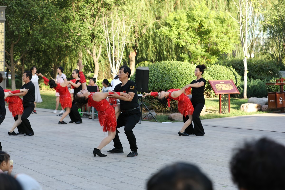 社区庆国庆迎祖国70华诞文艺汇演活动续集