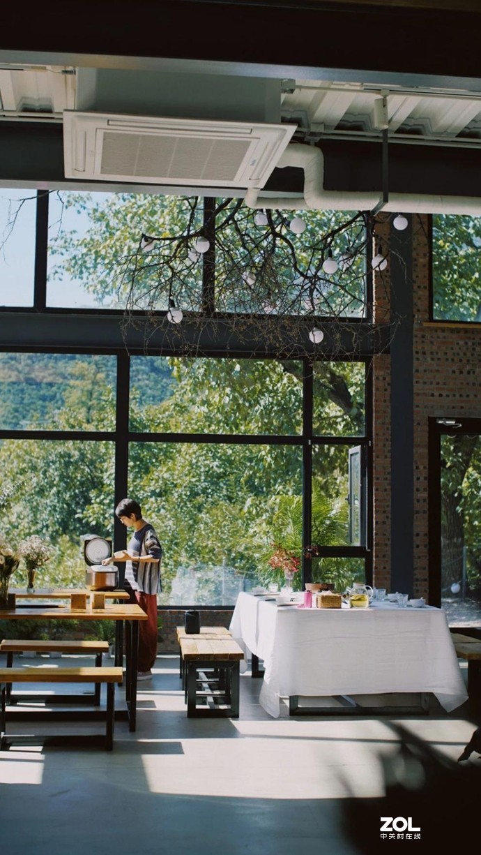 在怀柔，带娃摘油栗，爬水长城，住秘境处的绝美童话大房子——蜡笔森林