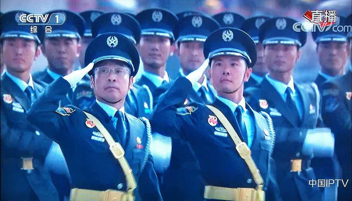 国庆70周年大阅兵分列式央视直播手机摄影