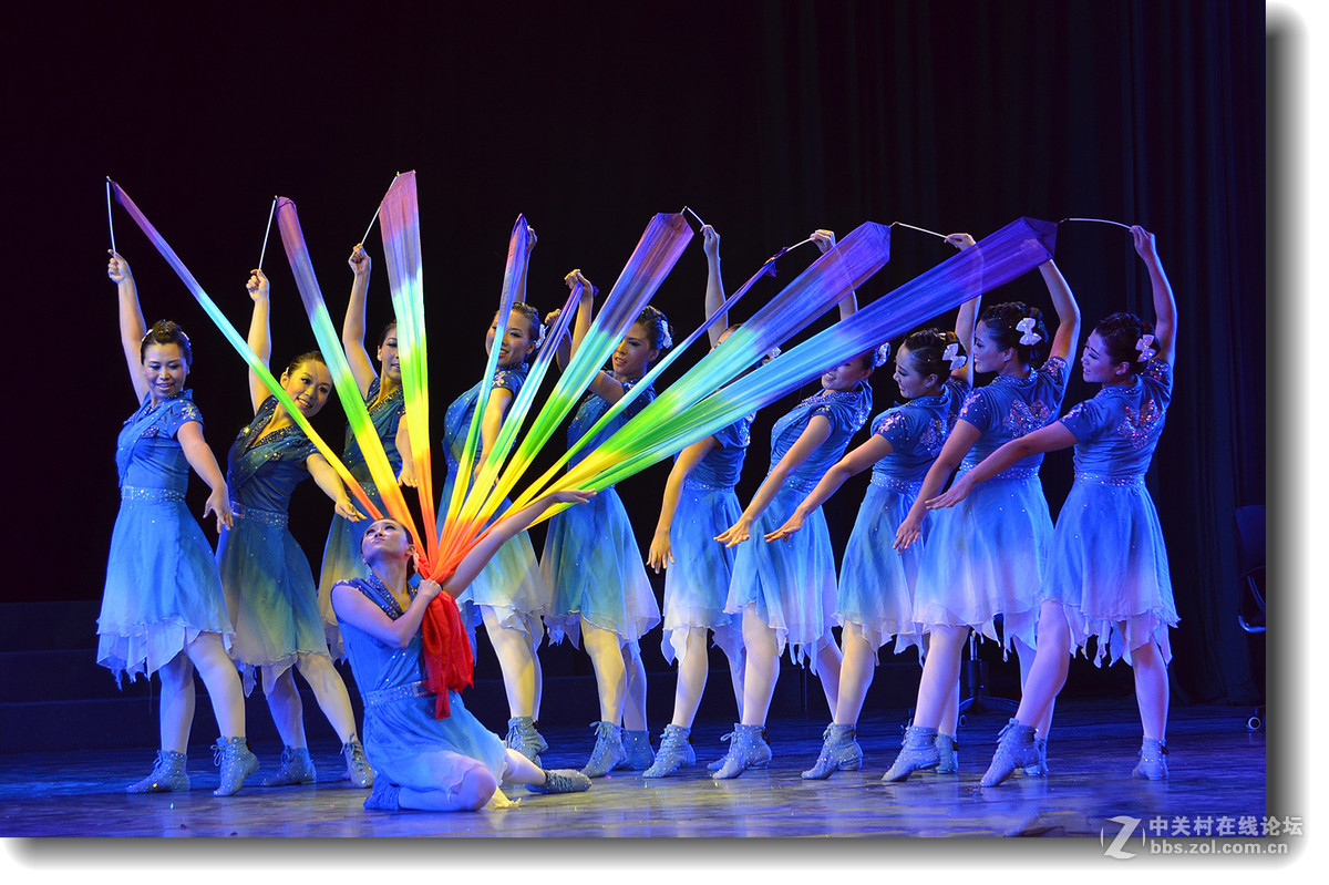 #尼康舞台类作品赏析#【舞台舞蹈抓拍】 （老阿推荐）