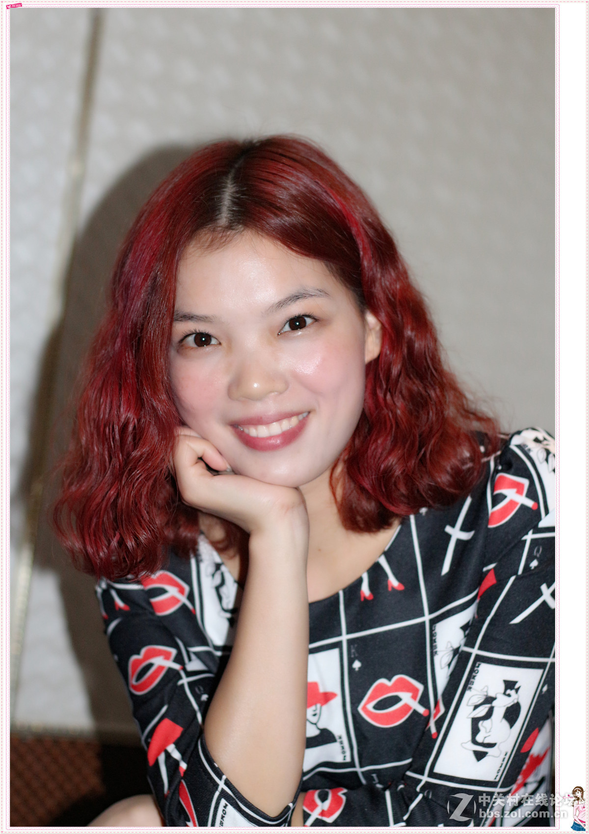 好久没来了，带上一组美女给大家，祝大家新年快乐！