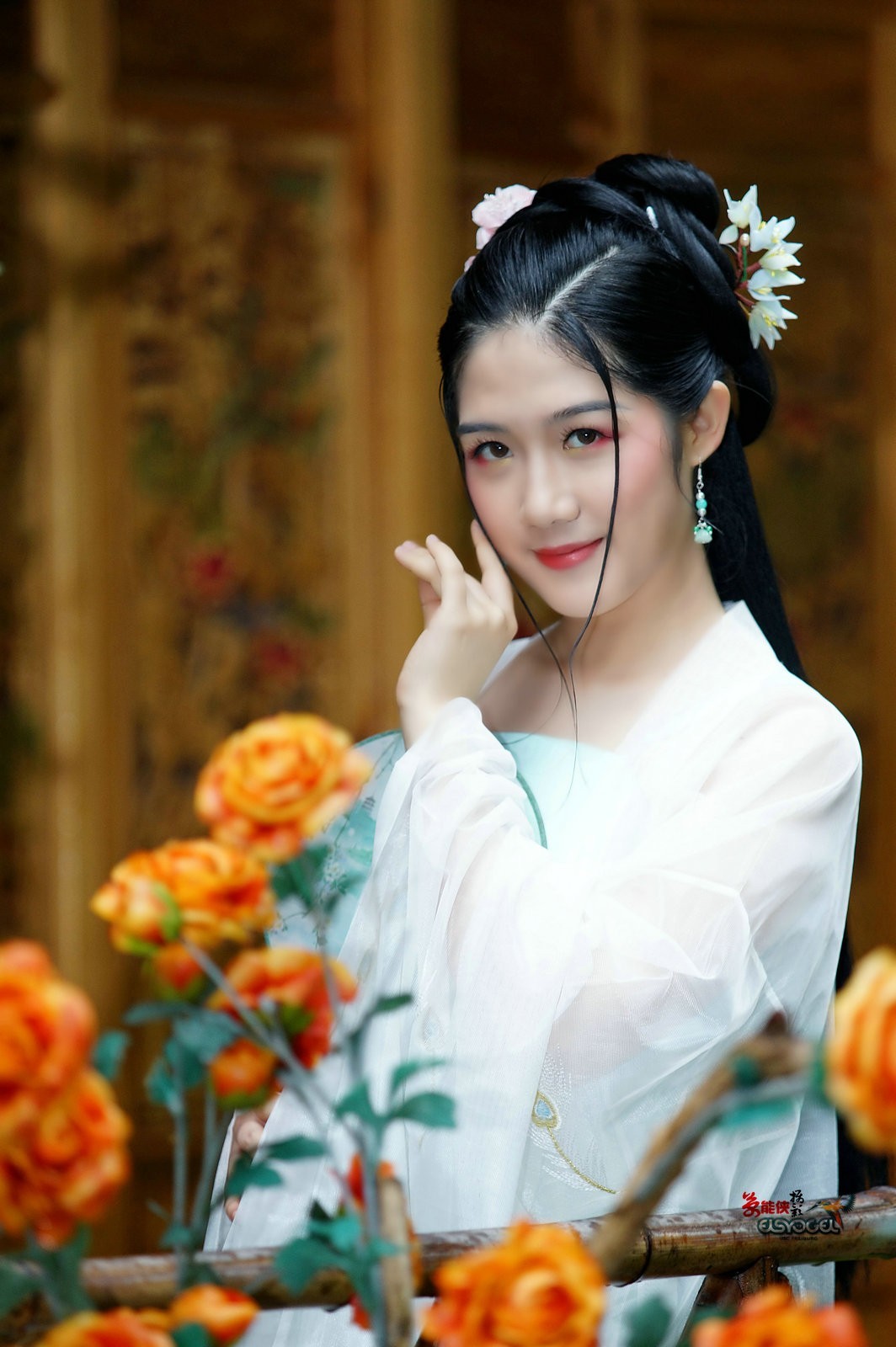 二宝江湖汉家美女洁丽