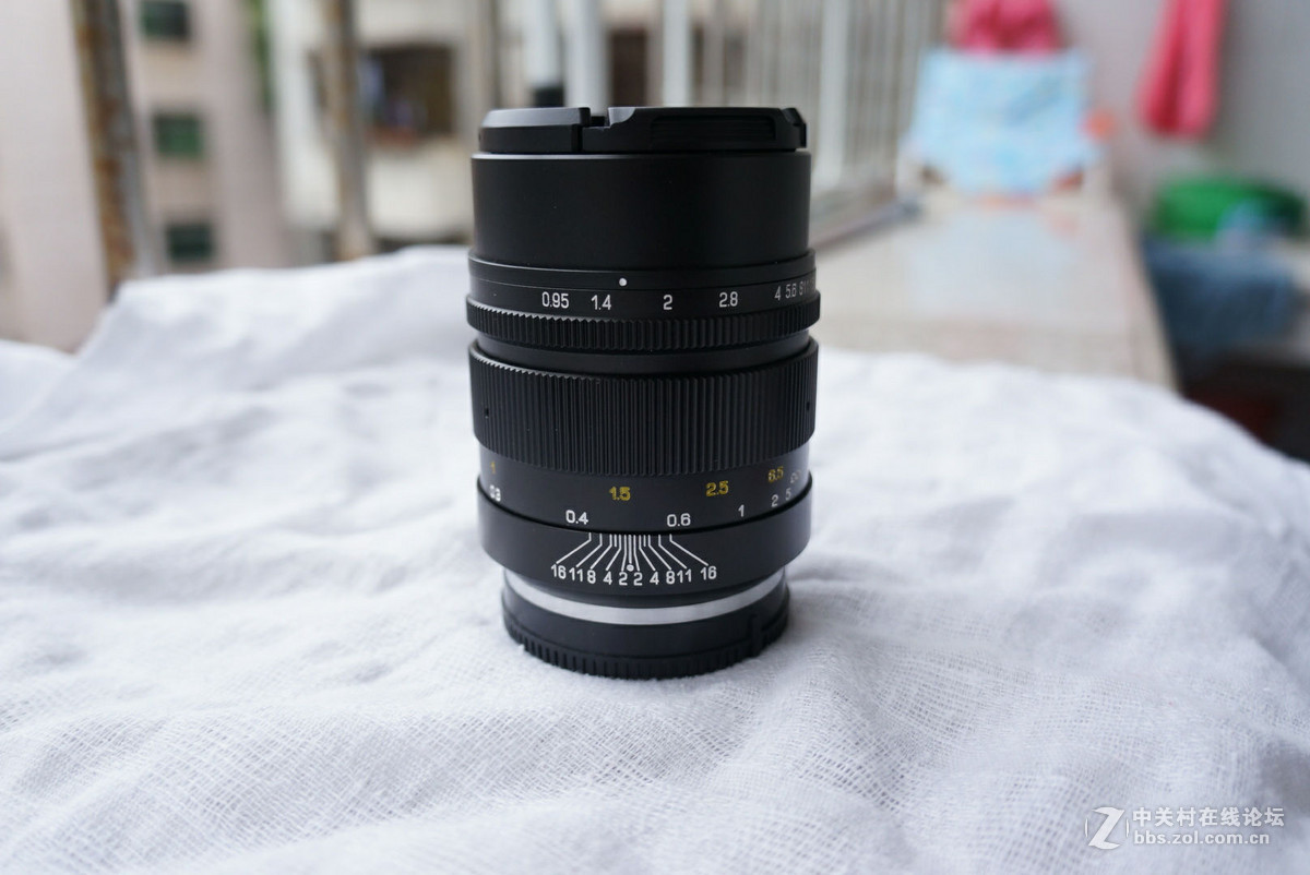 出手中一光学0.95 35mm