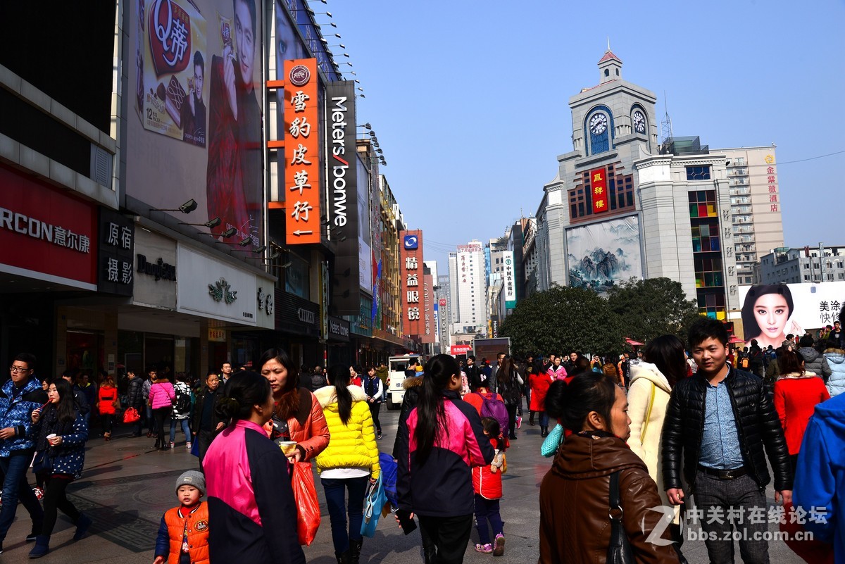 今天到服务部清洗及保养后，随拍了几张。