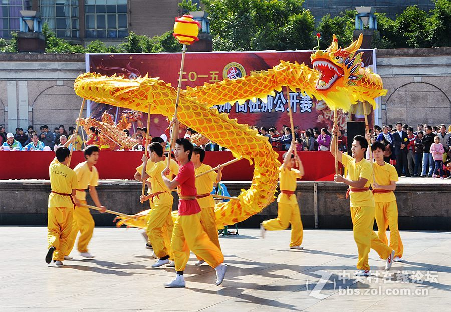 #一个春节，一台相机# 龙腾狮舞贺新春