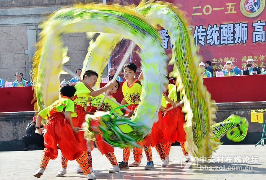 #一个春节，一台相机# 龙腾狮舞贺新春