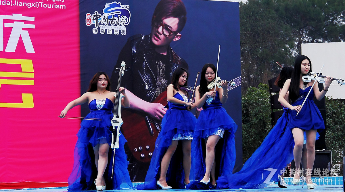 游中国古海,看中国好声音那英战队丁克森的演唱会纪实5。