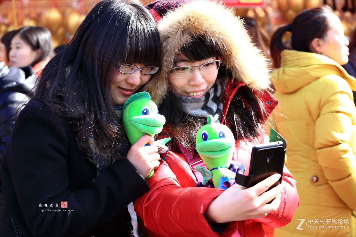 #一个春节，一台相机#逛民俗　看庙会　喜气洋洋过羊年