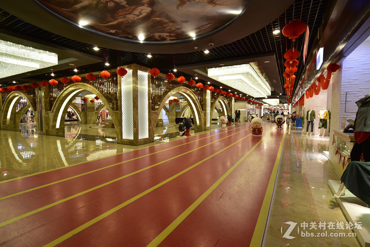 2015春节前的广汉沃尔玛