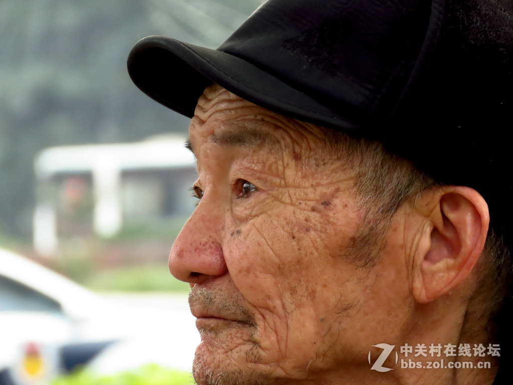 老有所乐---学拍人像