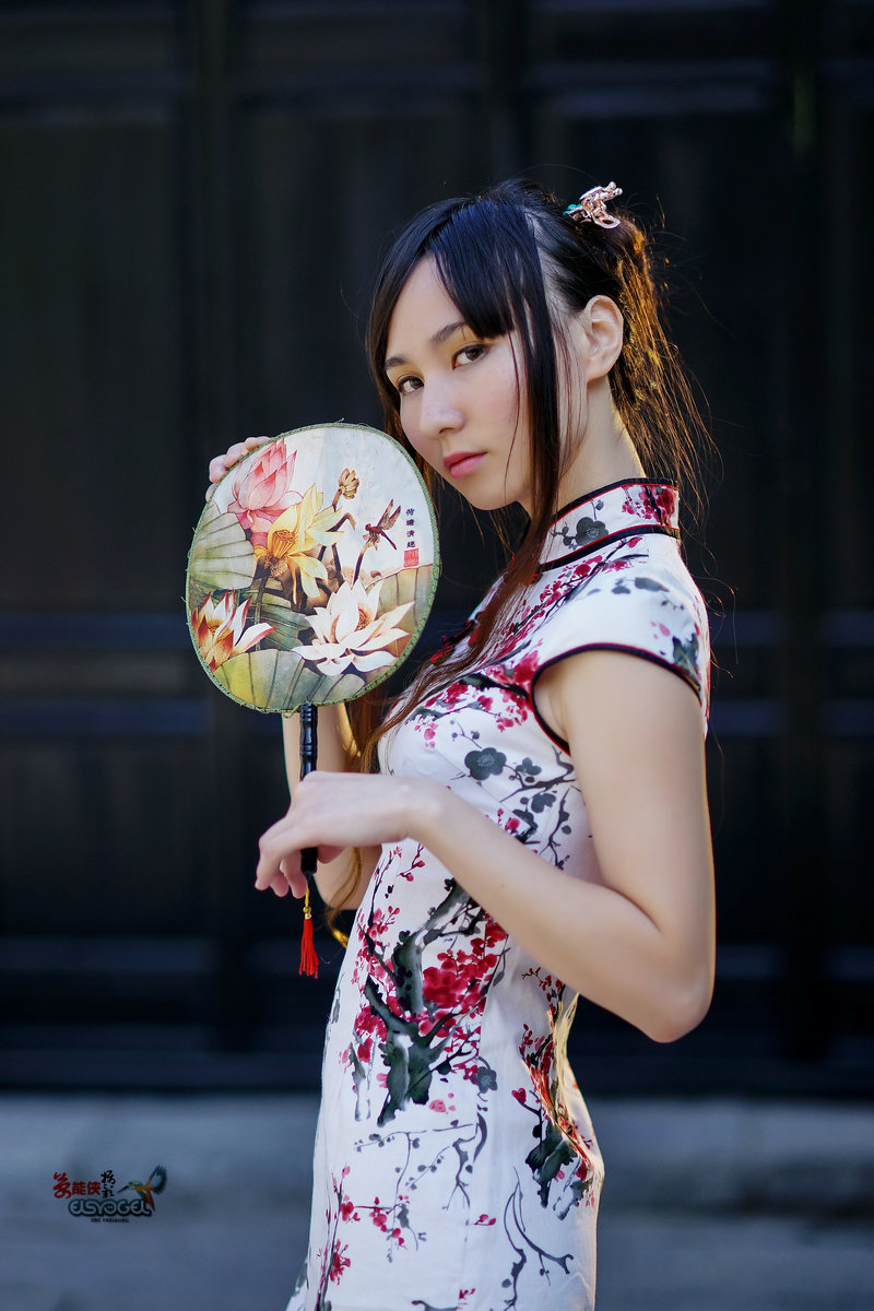 【黄埔古村外拍人像】旗袍篇-------羚羚