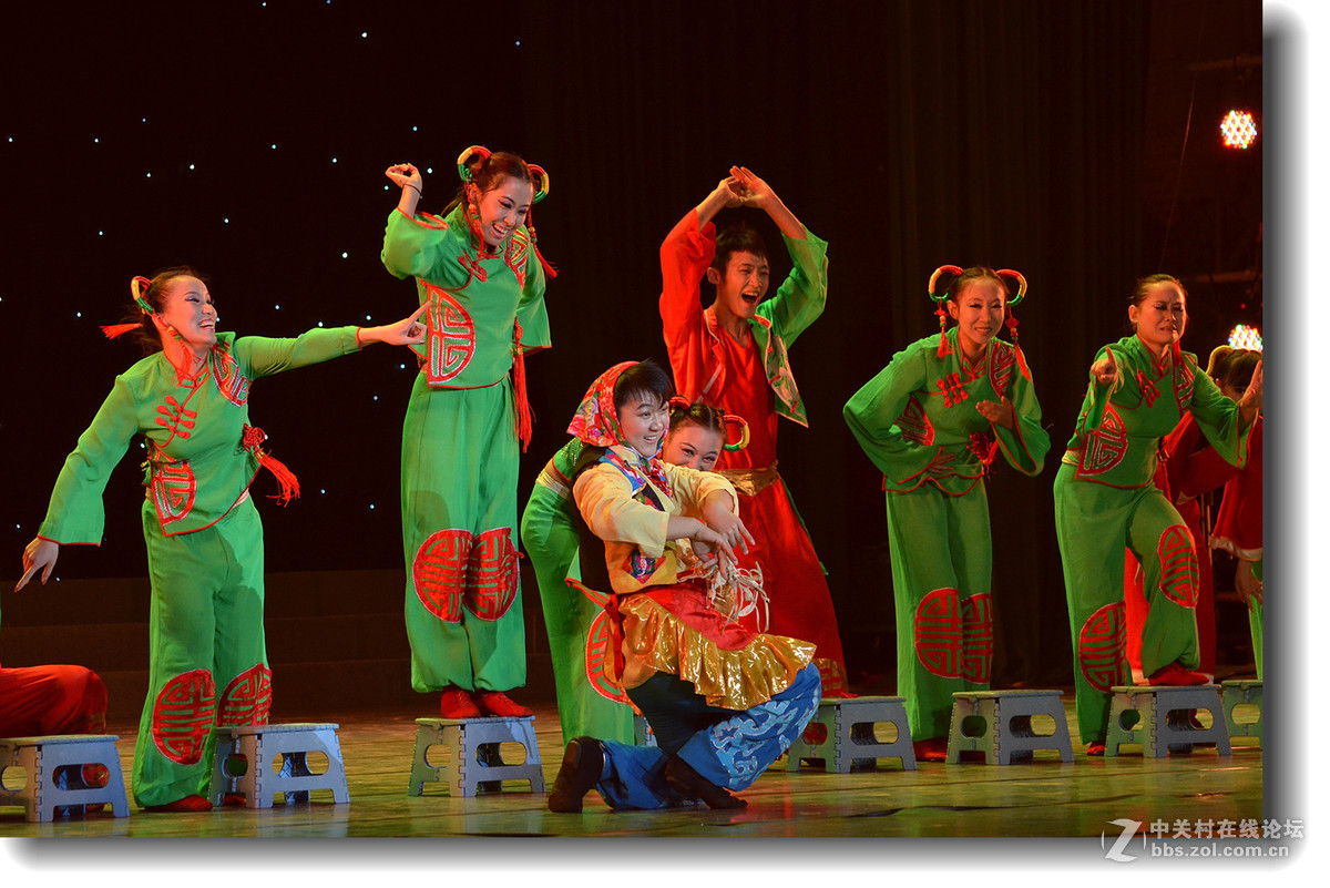 #尼康舞台类作品赏析#【舞台舞蹈抓拍】 （老阿推荐）