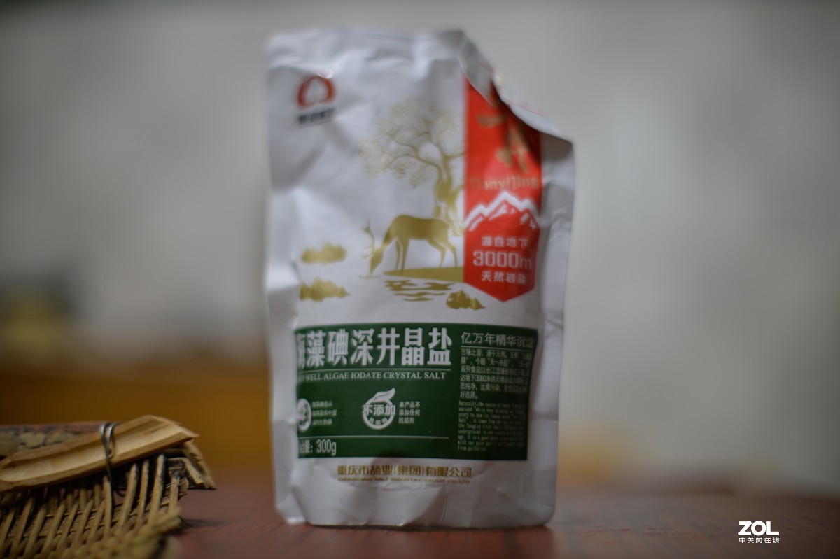 粗略对比AF50 F1.8G和AIS50 F1.2