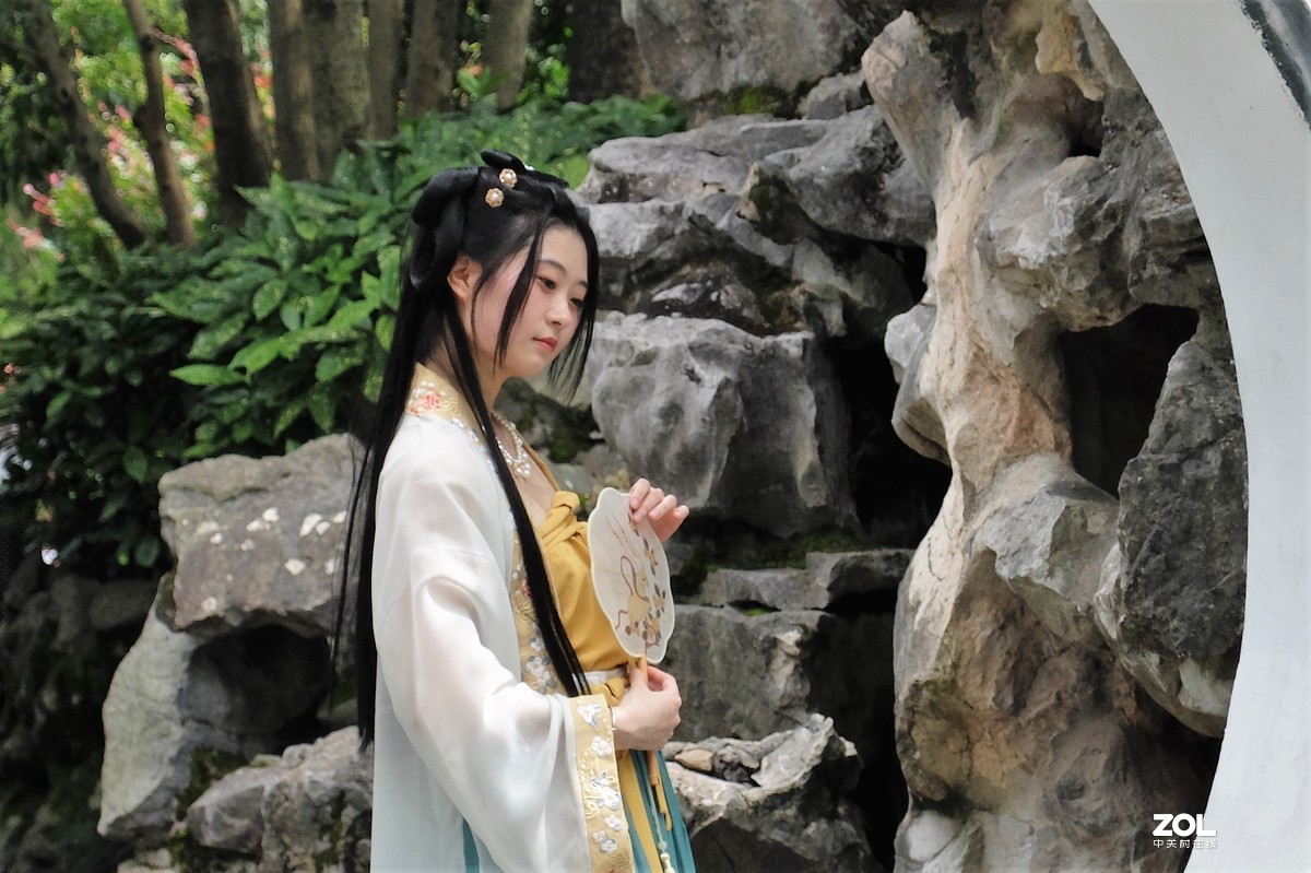 【江南春韵 （POSE）】——摄于上海桂林公园