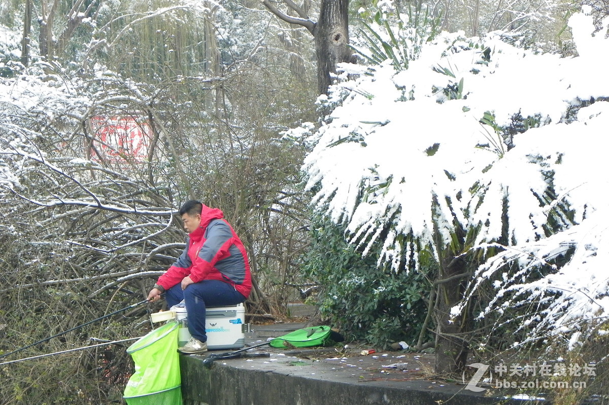 西北小江南腊月瑞雪