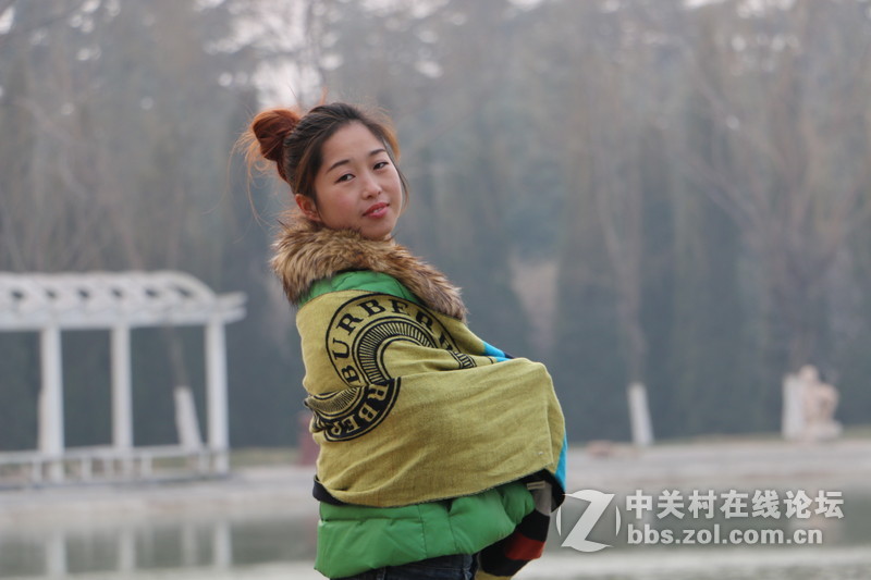 刚拿到机子试拍，敬请同行多多指导，让我学到更多专业技巧。2015.01.13河南天鹅城试拍