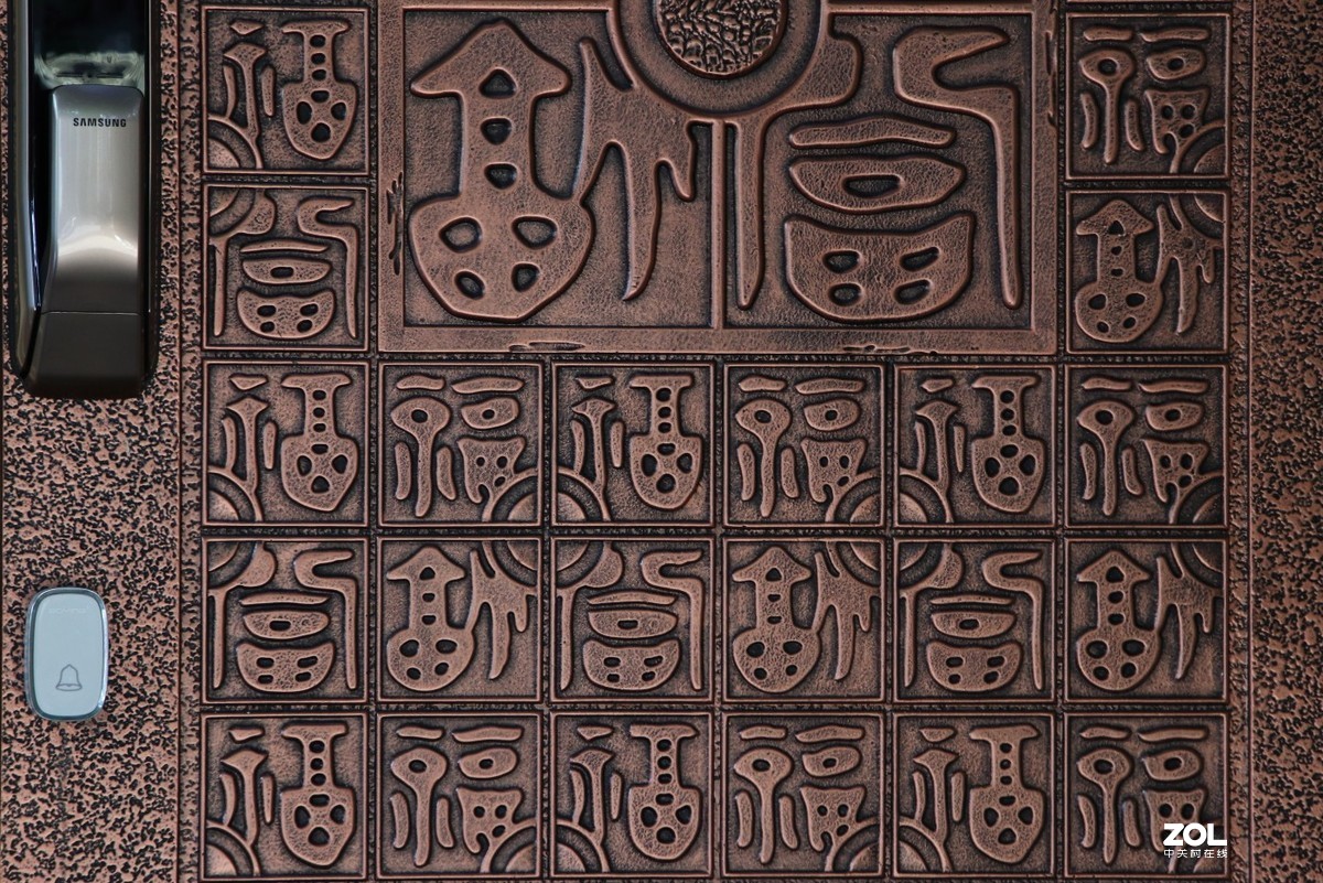 调高了机内锐度，出片硬朗不少