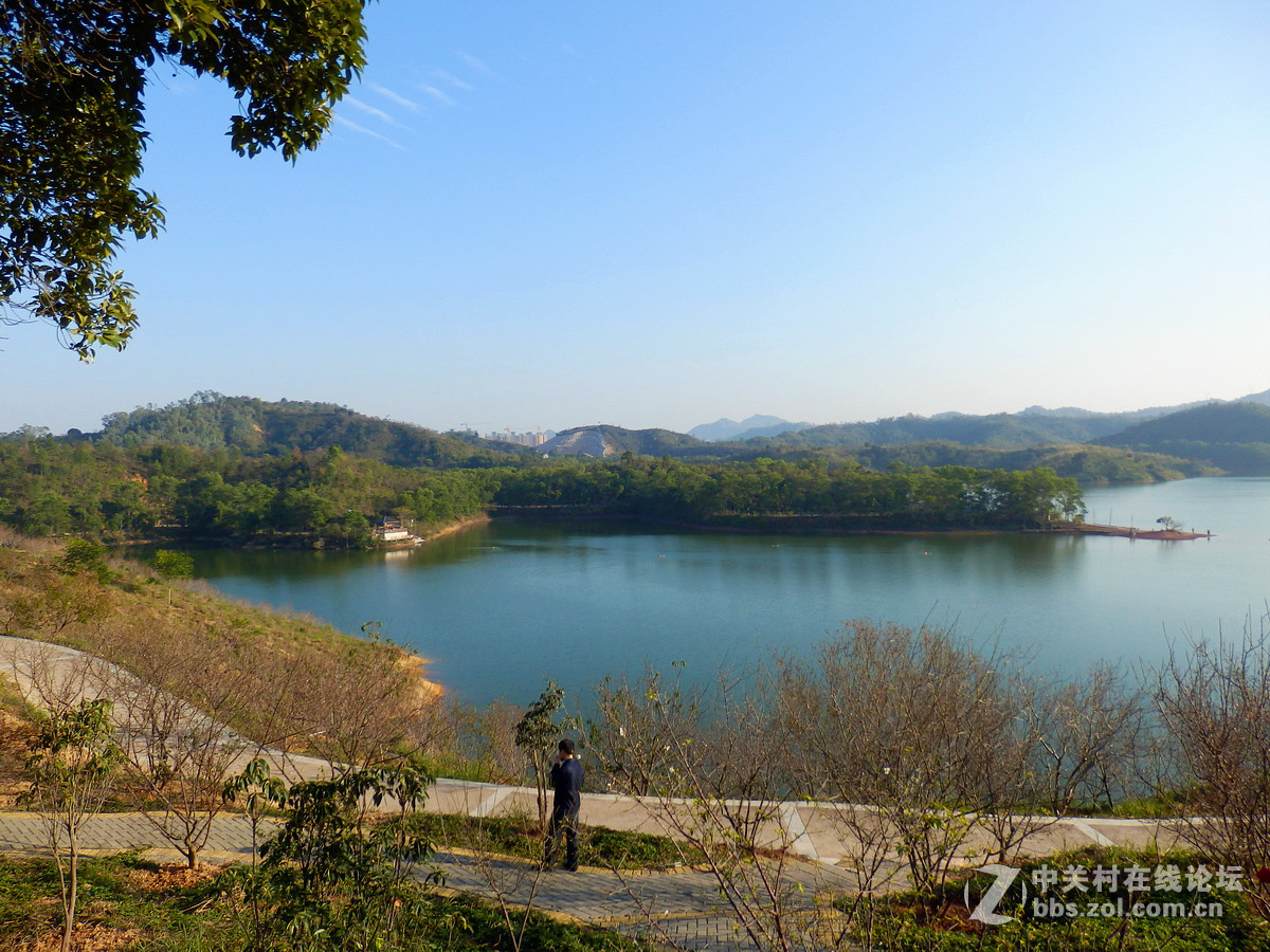 冬季的原生态红花湖风光