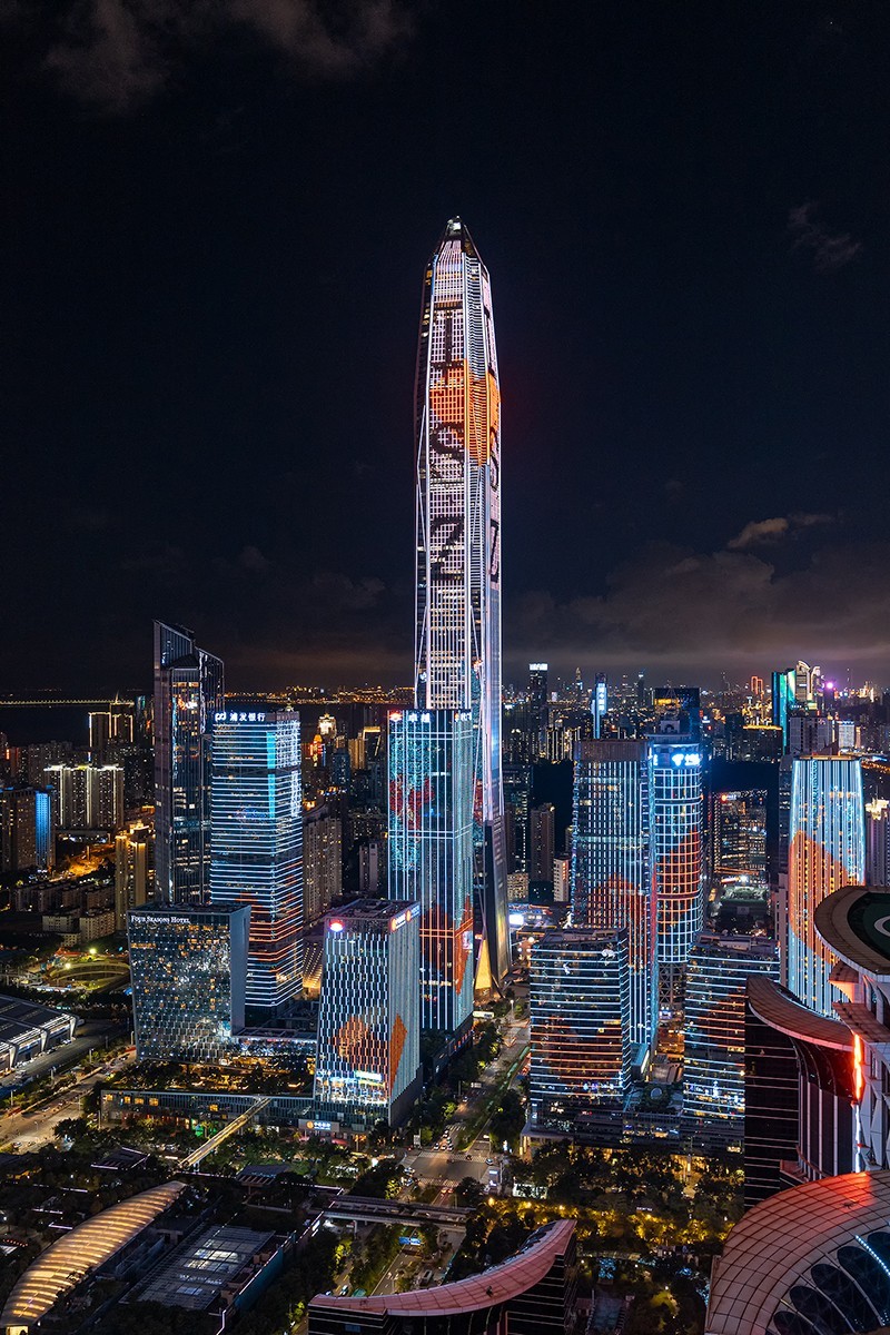 发一组深圳夜景庆祝中华人民共和国成立70周年