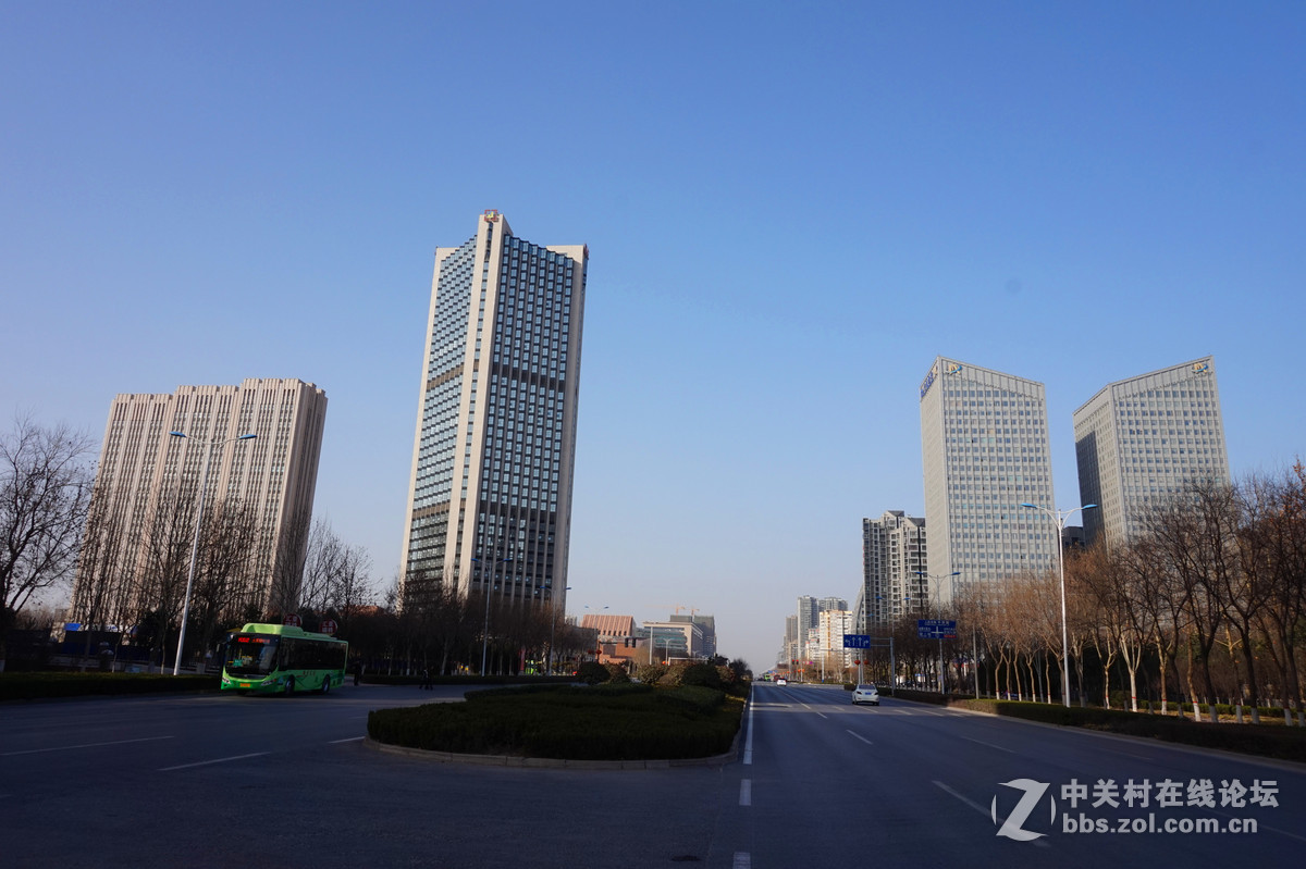 学拍建筑，请各位老师指导谢谢