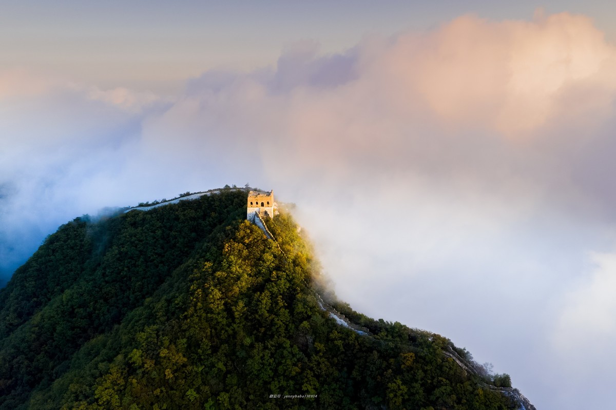 箭扣长城夕阳云海