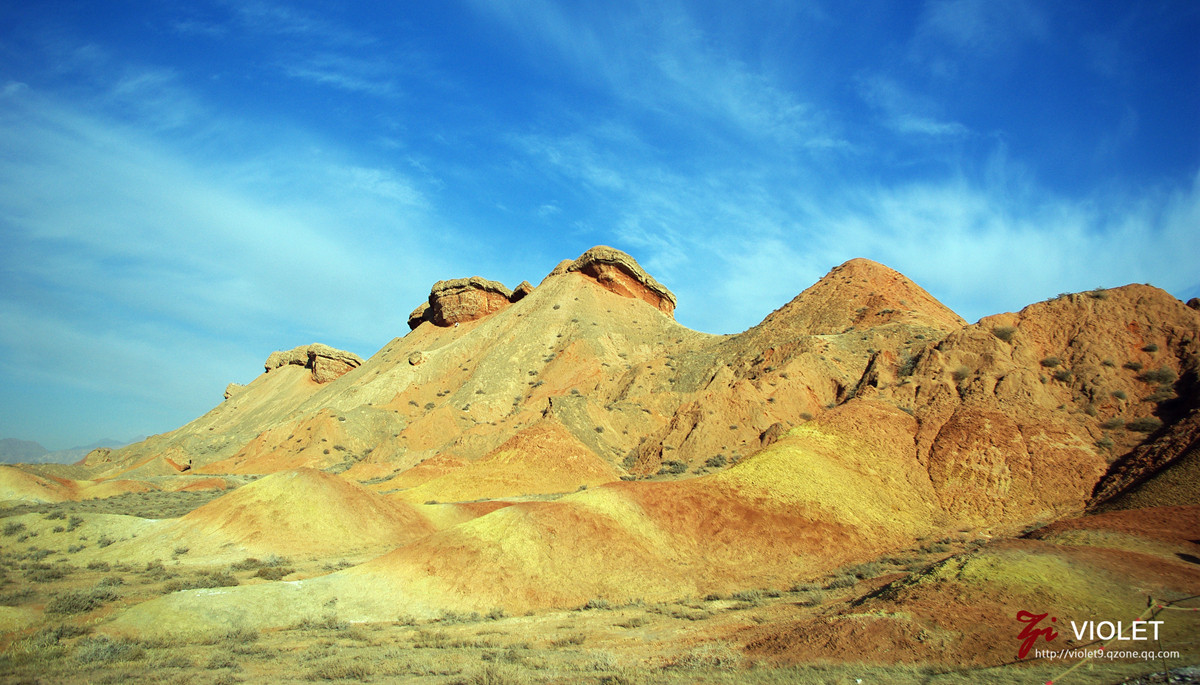 七彩丹霞和冰沟丹霞
