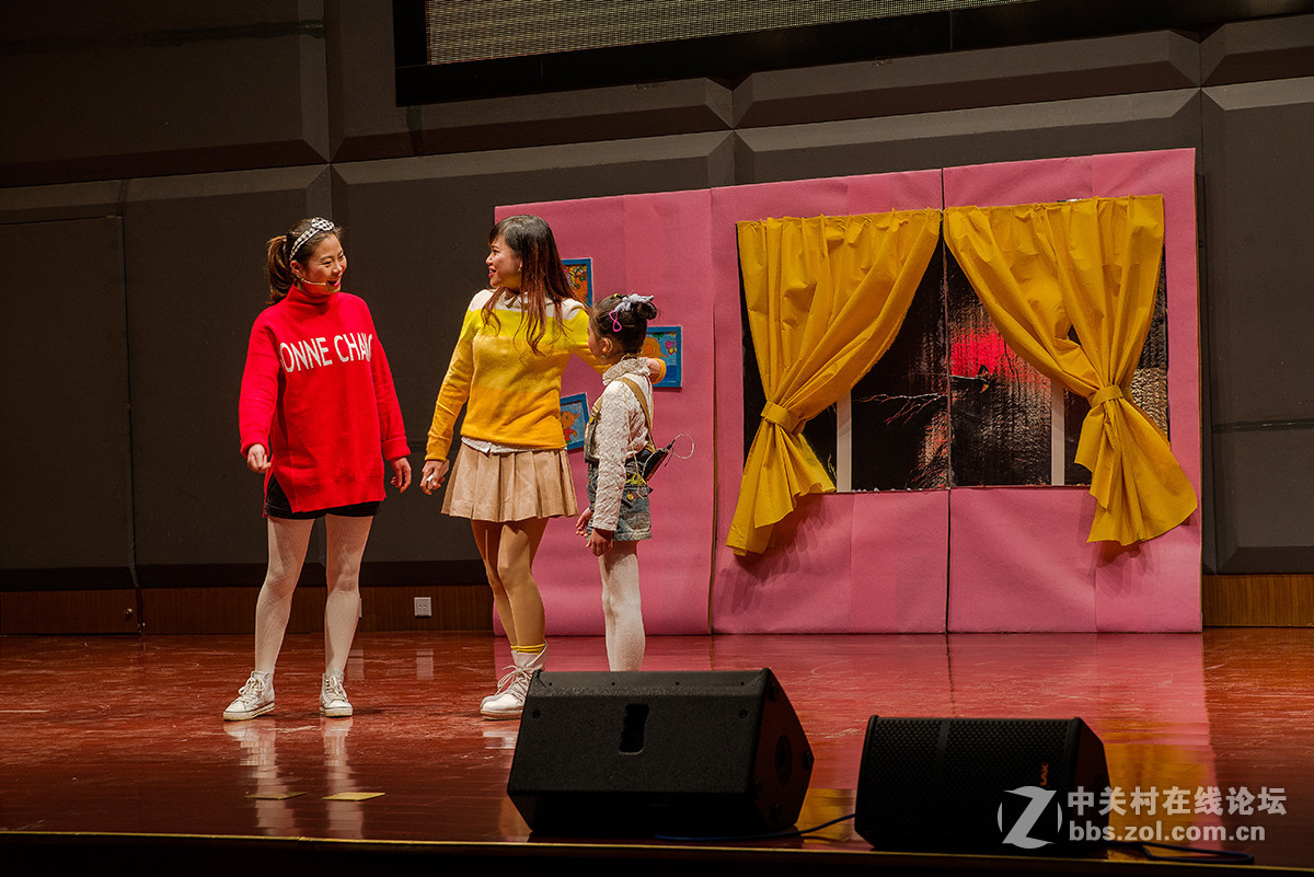 舞台随拍--恭贺好友[沙漏里的沙]荣任佳能7d11星空(中国)版主